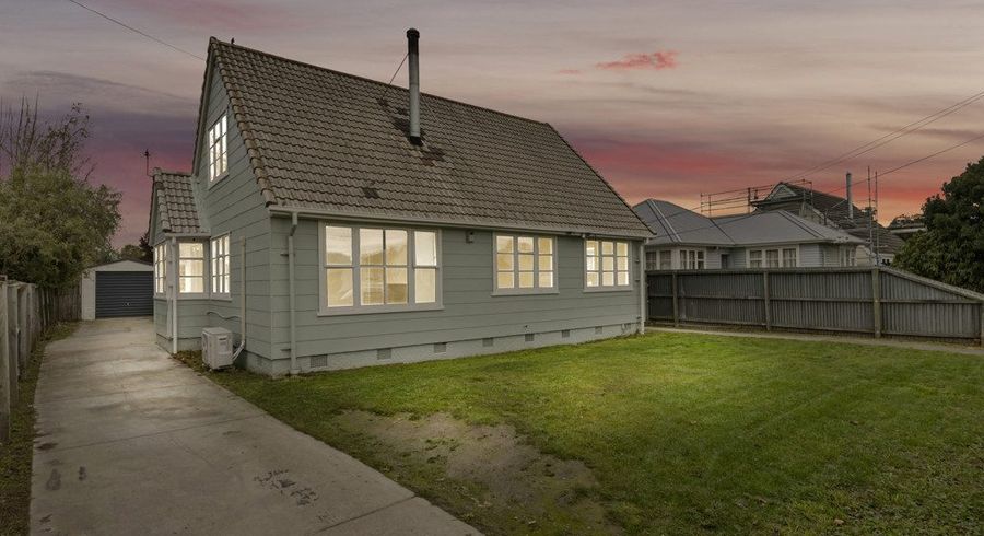  at 34 Dunarnan Street, Avonside, Christchurch City, Canterbury