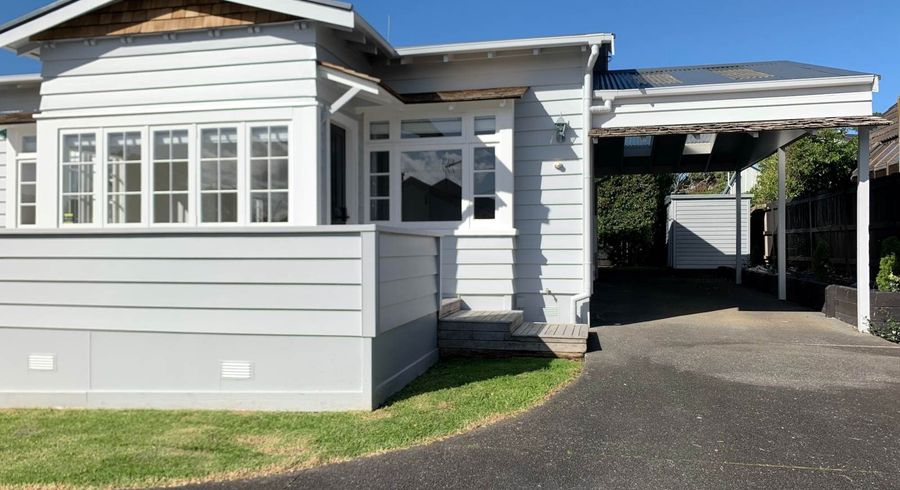  at 2/52 Dominion Street, Takapuna, Auckland