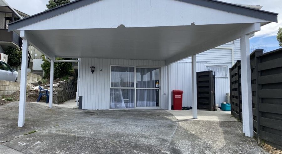  at 4A Hillview Crescent, Paparangi, Wellington, Wellington