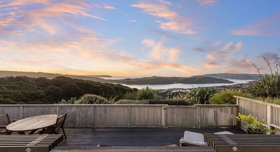  at 16 Kahurangi Heights, Aotea, Porirua