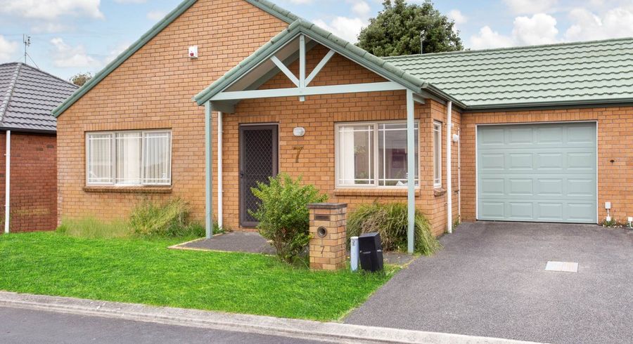  at 7 Drummond Drive, Ranui, Waitakere City, Auckland