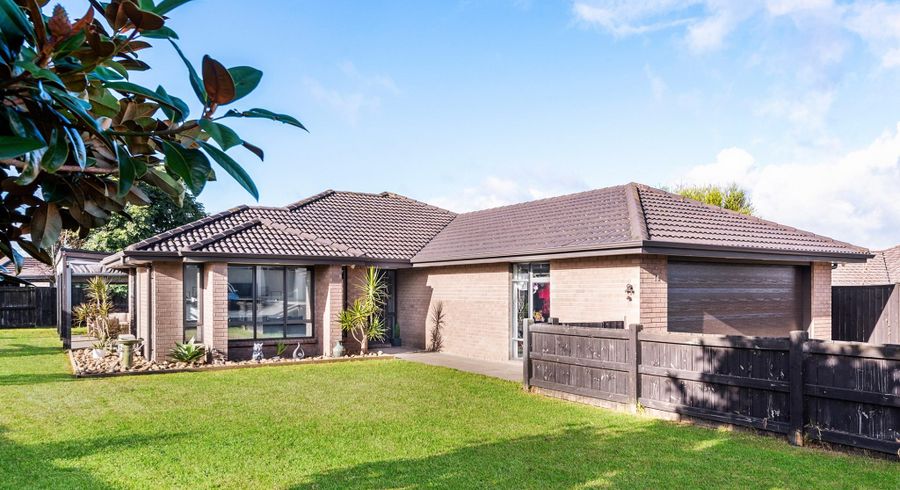  at 14 Searle Drive, Patumahoe, Pukekohe
