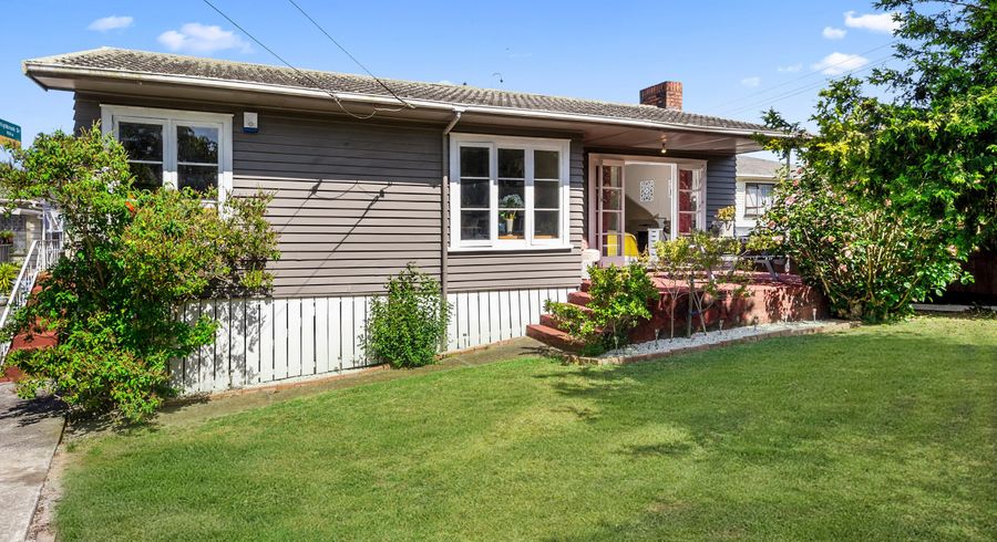  at 74 Frank Grey Place, Otahuhu, Auckland