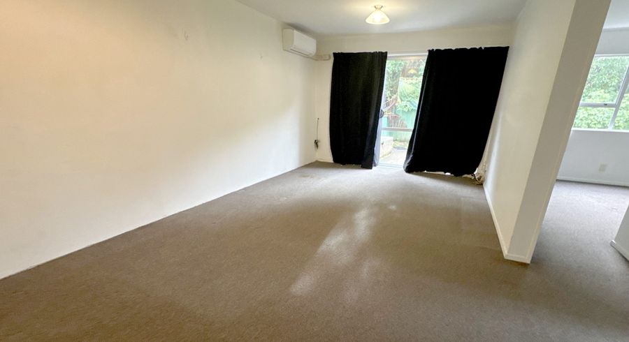  at 2/10 Martin Grove, Lower Hutt, Lower Hutt, Wellington