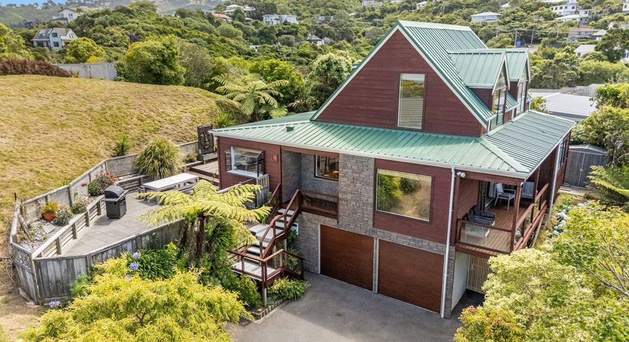  at 11 Maungaraki Road, Korokoro, Lower Hutt, Wellington