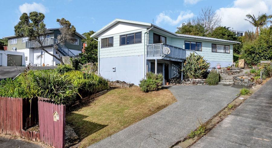  at 12 Robin Hood Place, Onerahi, Whangarei, Northland
