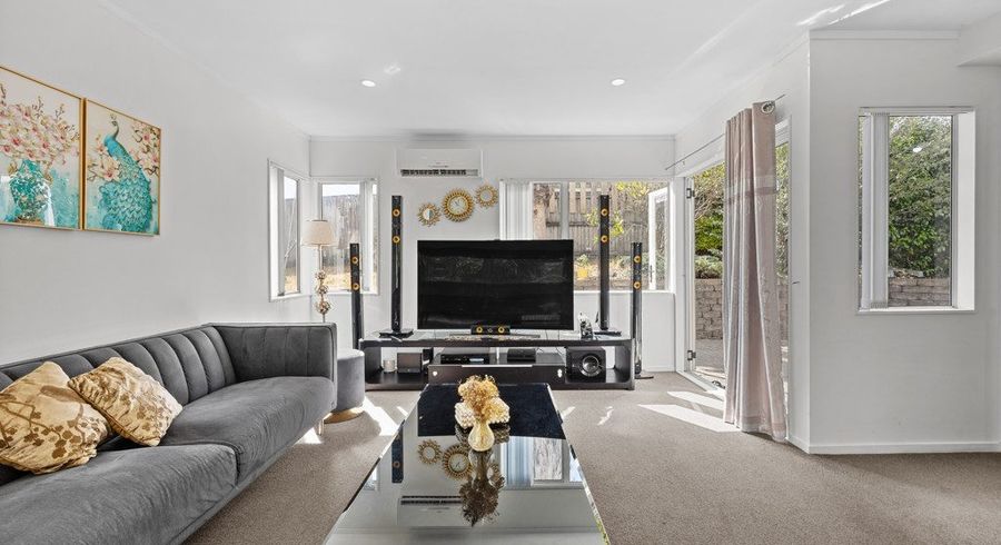 at 18 Kona Crescent, Henderson, Waitakere City, Auckland