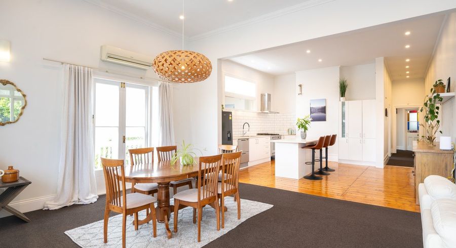  at 12 Hadfield Terrace, Bluff Hill, Napier, Hawke's Bay