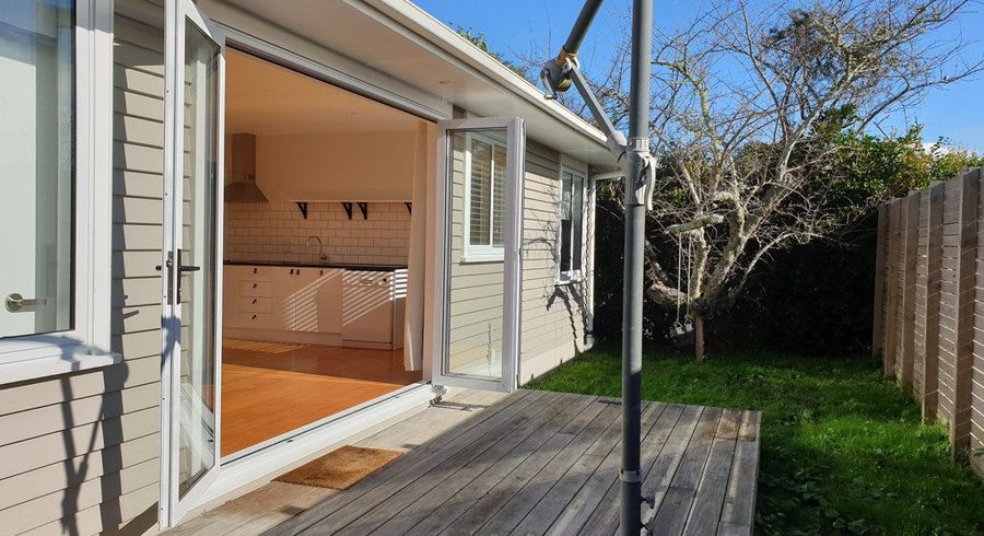  at 129a Beach Haven Road, Beach Haven, North Shore City, Auckland