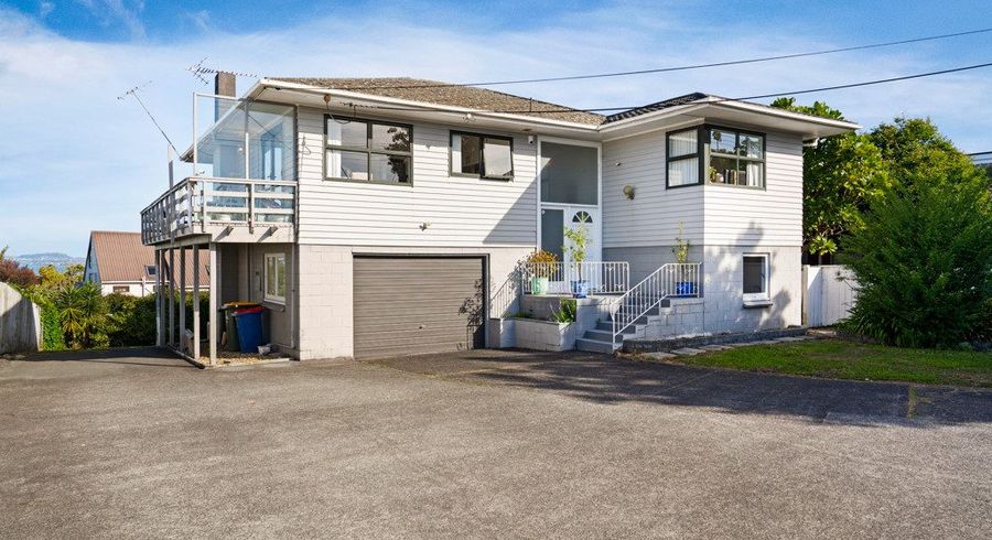  at 213 Hobsonville Road, West Harbour, Waitakere City, Auckland
