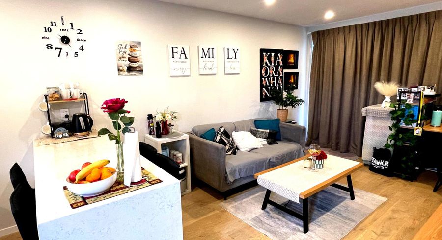  at 2/21 Parson Lane, Papatoetoe, Manukau City, Auckland