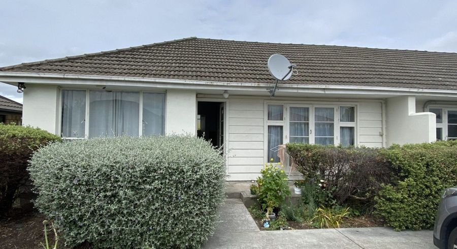  at 2/84 Wainui Street , Riccarton, Christchurch City, Canterbury