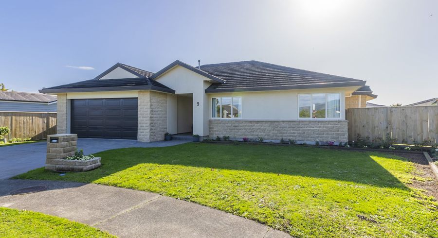  at 9 Santa Teresa Court, Paraparaumu Beach, Kapiti Coast, Wellington
