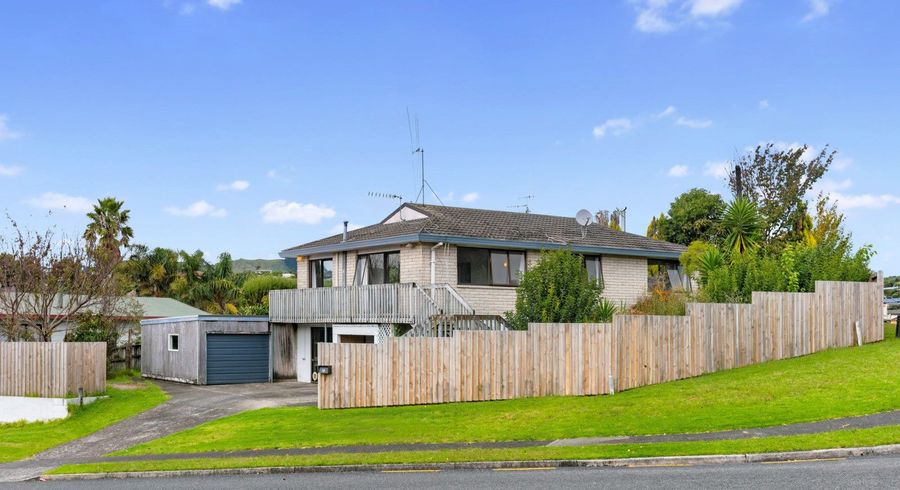  at 18 James Cook Drive, Welcome Bay, Tauranga