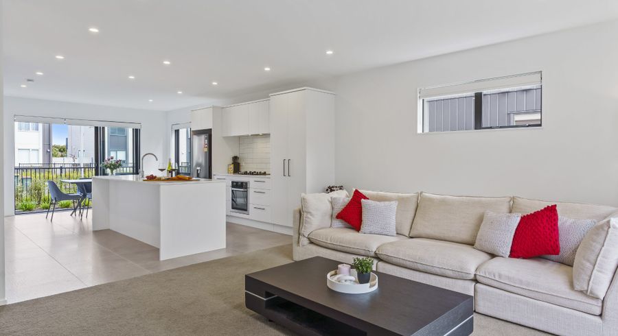  at 23 Whimbrel Road, Flat Bush, Manukau City, Auckland