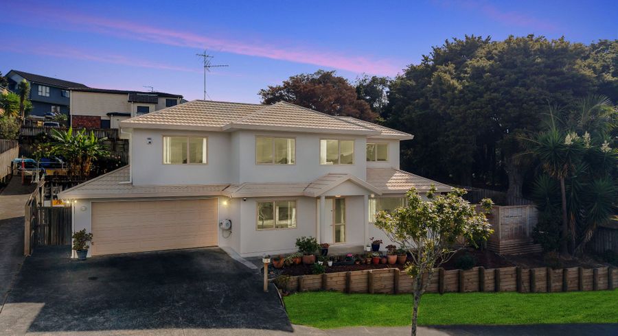 at 3 Fairchild Avenue, Goodwood Heights, Manukau City, Auckland
