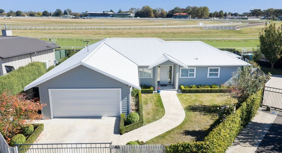  at 42 Totara Road, Awapuni, Palmerston North, Manawatu / Whanganui