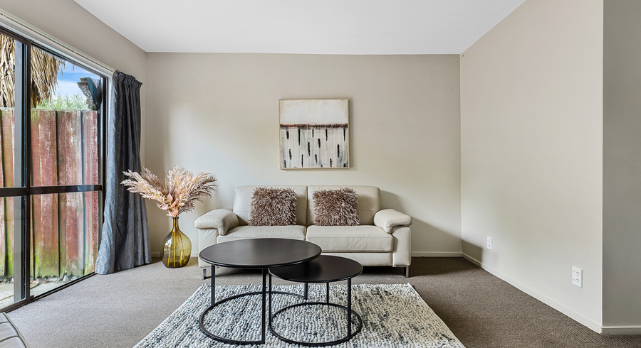  at 1/77 Lismore Street, Waltham, Christchurch