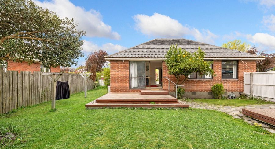  at 42 Attlee Crescent, Bryndwr, Christchurch City, Canterbury