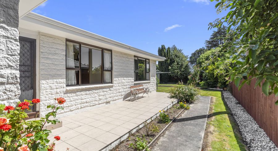  at 12 Marshwood Place, Sockburn, Christchurch