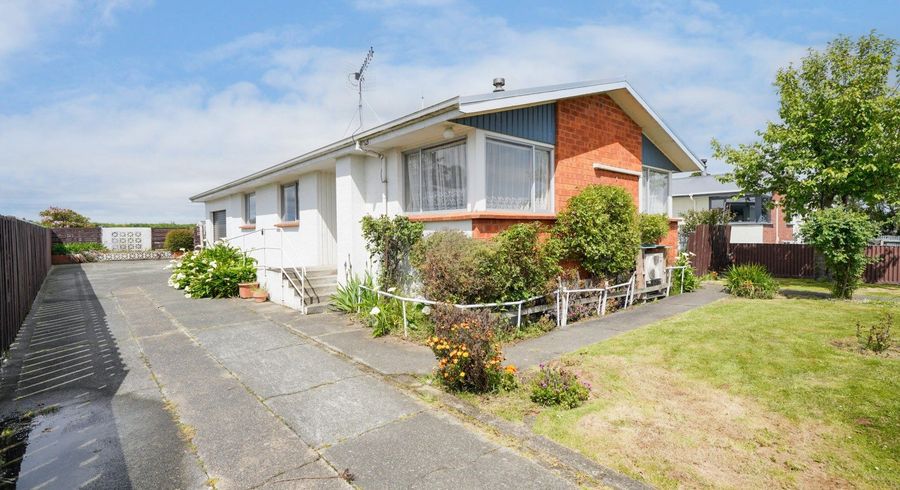  at 15 Nevis Crescent, Grasmere, Invercargill