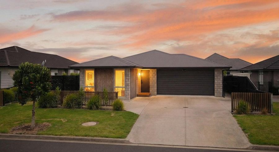  at 12 Te Kio Crescent, Papamoa, Tauranga, Bay Of Plenty