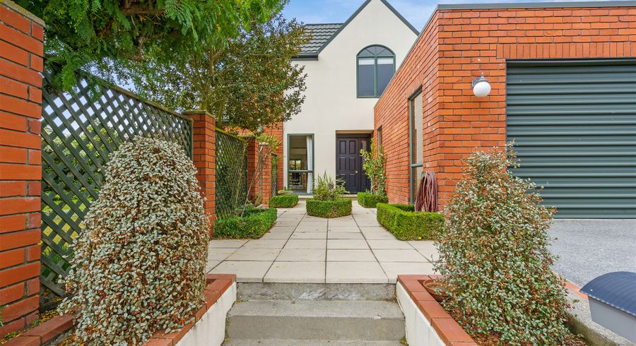  at 6 Croftfield Place, Westmorland, Christchurch