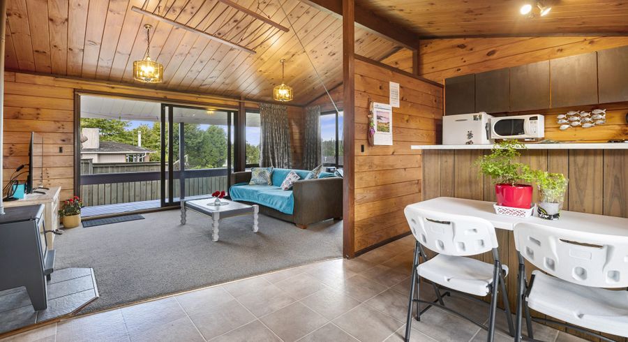  at 184B Clayton Road, Mangakakahi, Rotorua