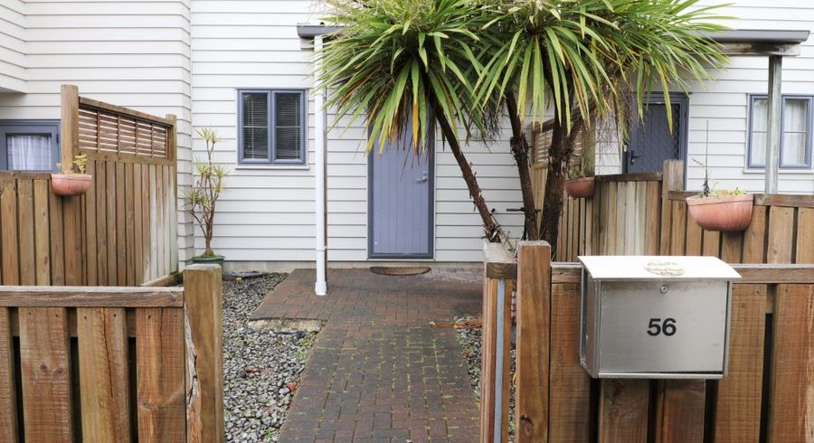  at 56/8 Carolina Place, Albany, North Shore City, Auckland