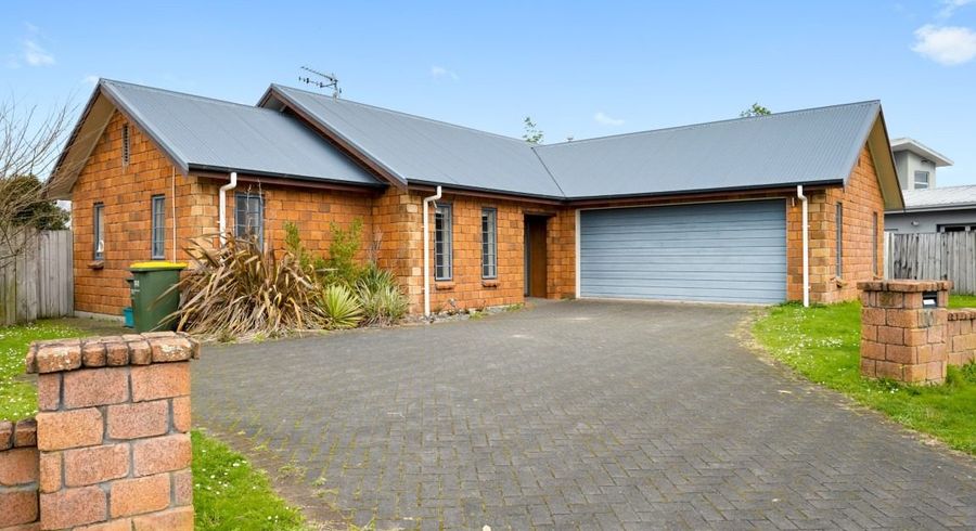  at 110 Rototuna Road, Rototuna, Hamilton