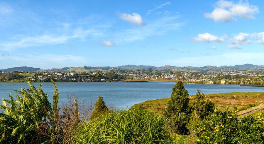  at 71 Hampton Terrace, Parkvale, Tauranga