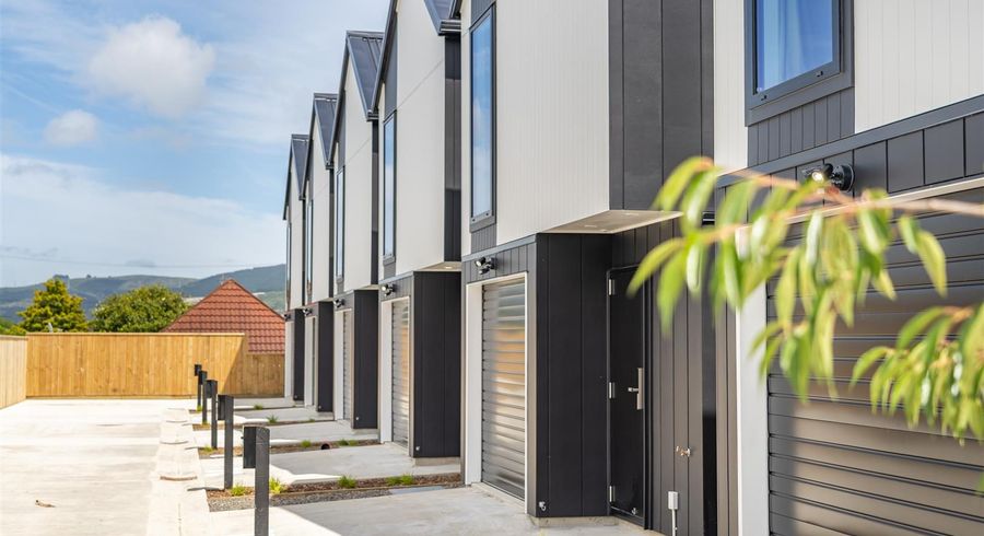  at 7c Hay Street, Ebdentown, Upper Hutt, Wellington