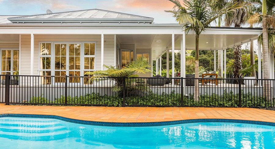  at 27 Almond Grove, Greenhithe, North Shore City, Auckland