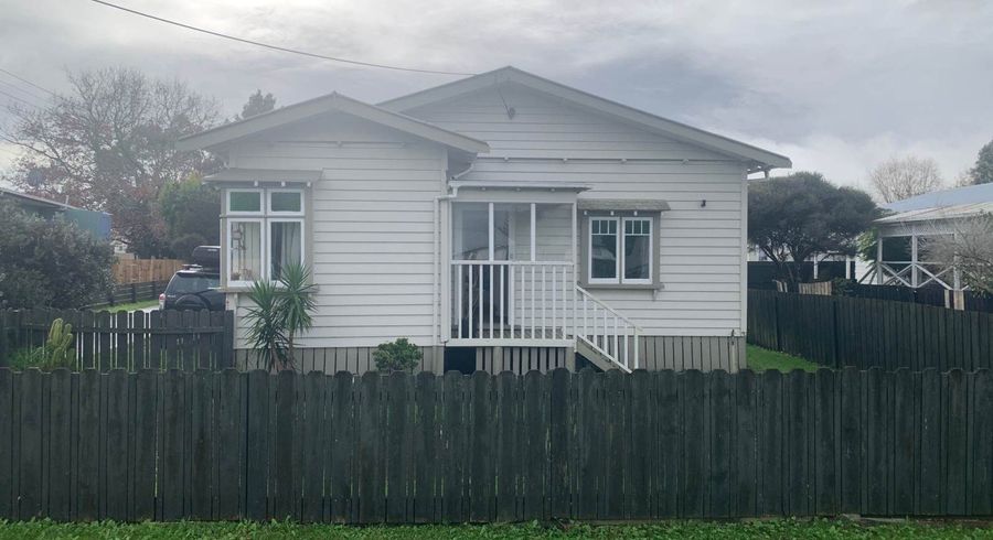  at 19 Te Moau Avenue, Parakai, Rodney, Auckland
