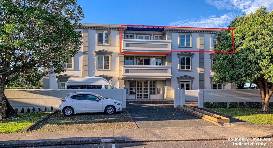  at 14/8 Sidmouth Street, Mairangi Bay, North Shore City, Auckland