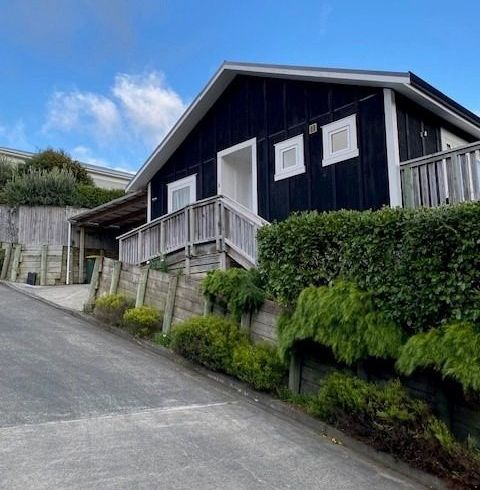  at 8 Arawhata St, Ranui Heights, Porirua, Wellington
