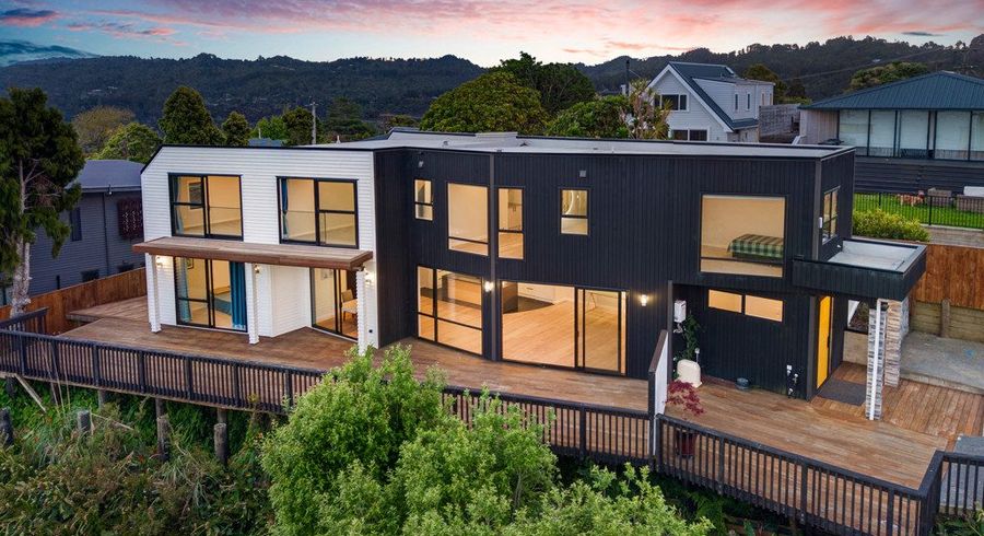  at 645 South Titirangi Road, Titirangi, Waitakere City, Auckland