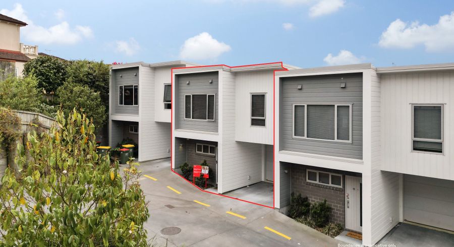  at 10/19 Ruakiwi Road, Hamilton Lake, Hamilton