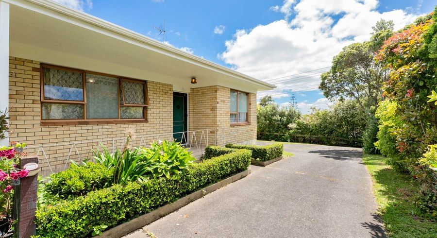  at 52b Butterworth Drive, Glendene, Waitakere City, Auckland