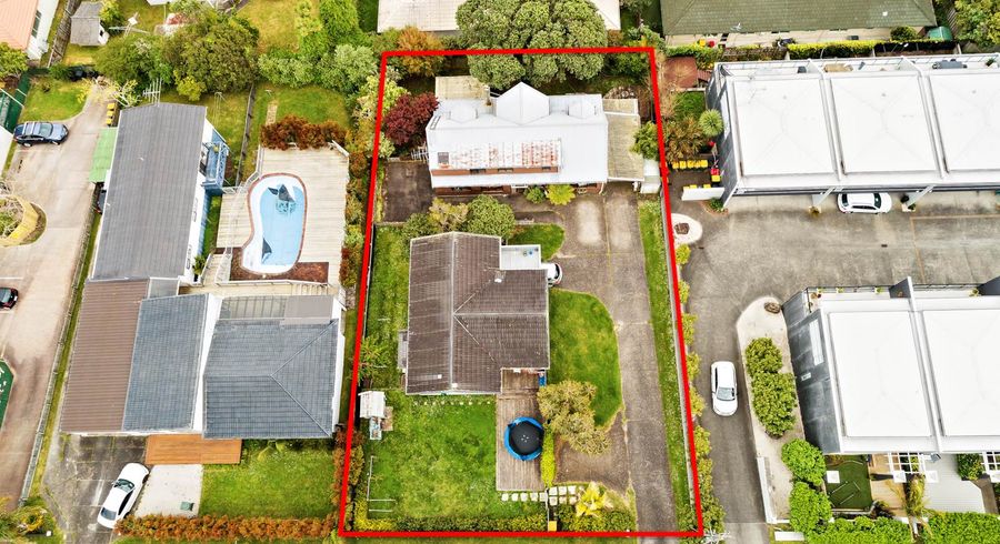  at 1/51 Browns Bay Road, Browns Bay, Auckland