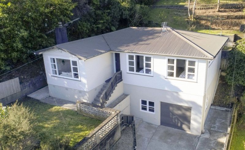  at 99 Thomas Street, Stokes Valley, Lower Hutt