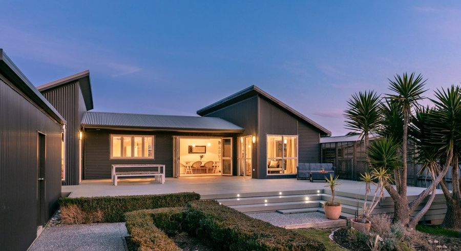  at 45 Marine Parade, Carters Beach, Westport