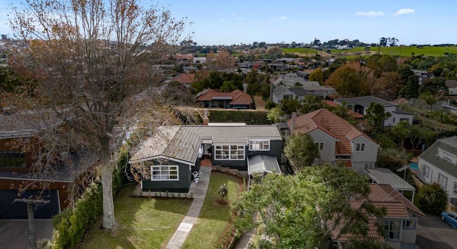 at 8 Roxy Terrace, Glendowie, Auckland City, Auckland