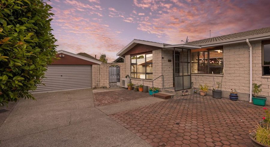  at 2/16 Camrose Place, Ilam, Christchurch City, Canterbury