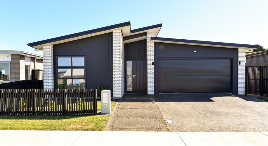  at 33 Overton Street, Rototuna, Hamilton, Waikato