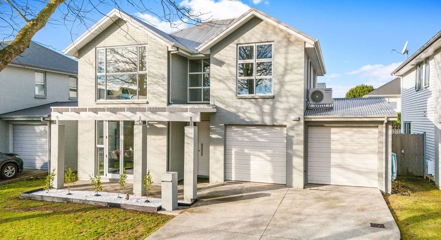  at 5 Tarapiroe Avenue, Takanini, Papakura, Auckland