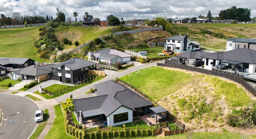  at 4 Kissling Terrace, Pyes Pa, Tauranga, Bay Of Plenty