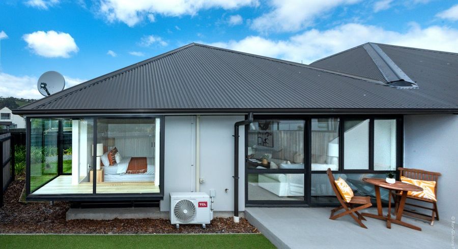  at 4/71B Main Road, Redcliffs, Christchurch