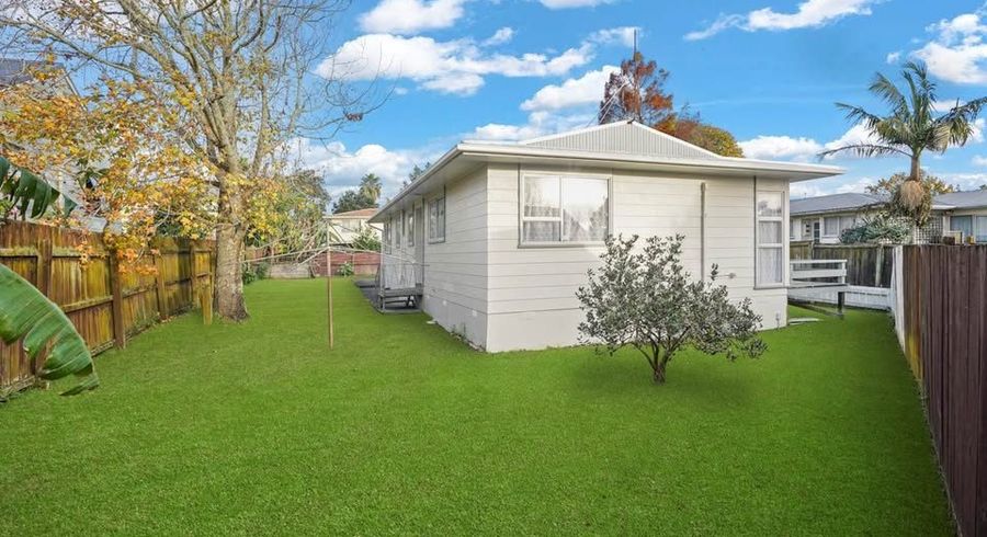  at 1/58 Te Irirangi Drive, Clover Park, Clover Park, Manukau City, Auckland