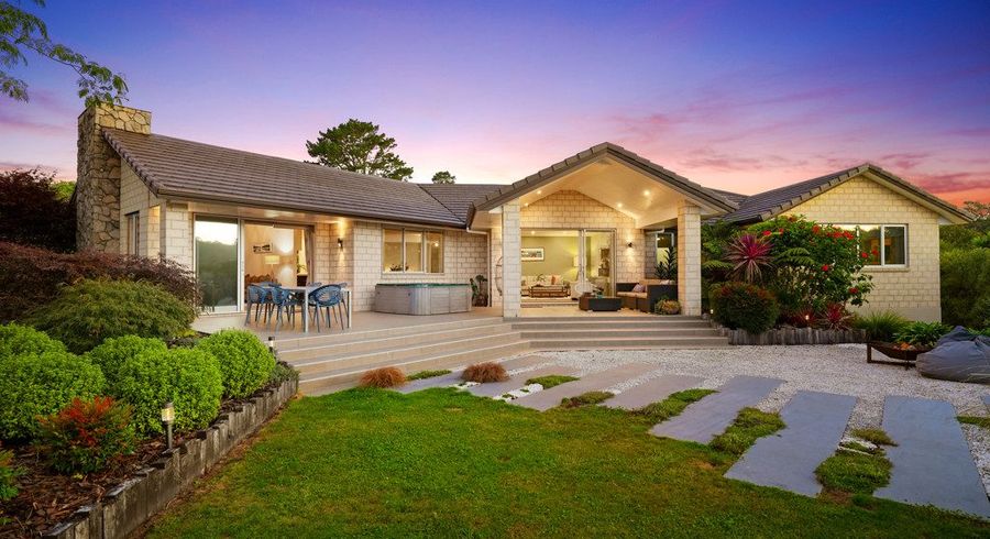  at 21 Carter Road, Oratia, Waitakere City, Auckland